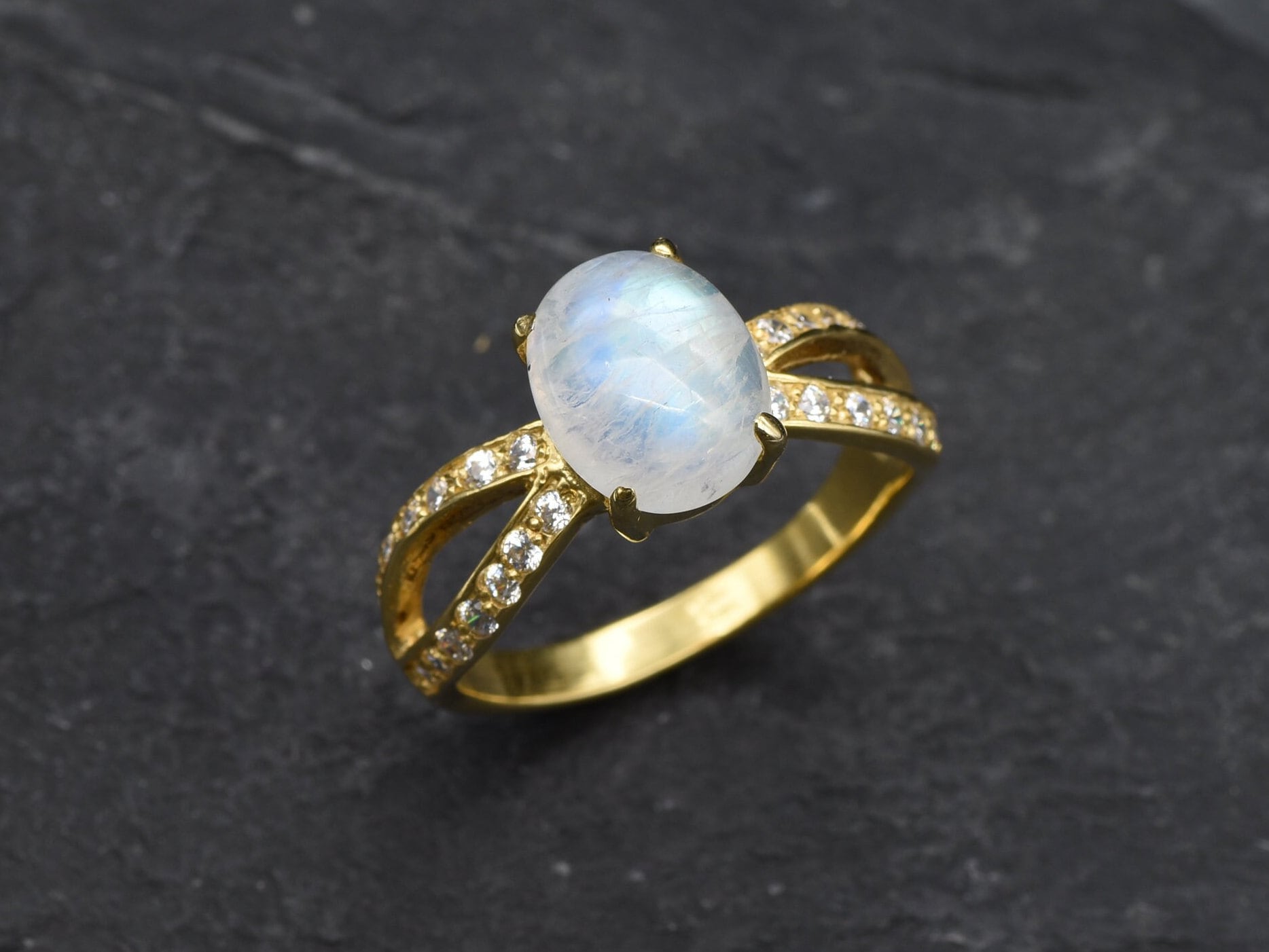 Gold Moonstone Ring, Moonstone Ring, Natural Moonstone, June Birthstone, Engagement Ring, Vintage Ring, Gold Solitaire Ring, 925 Silver Ring