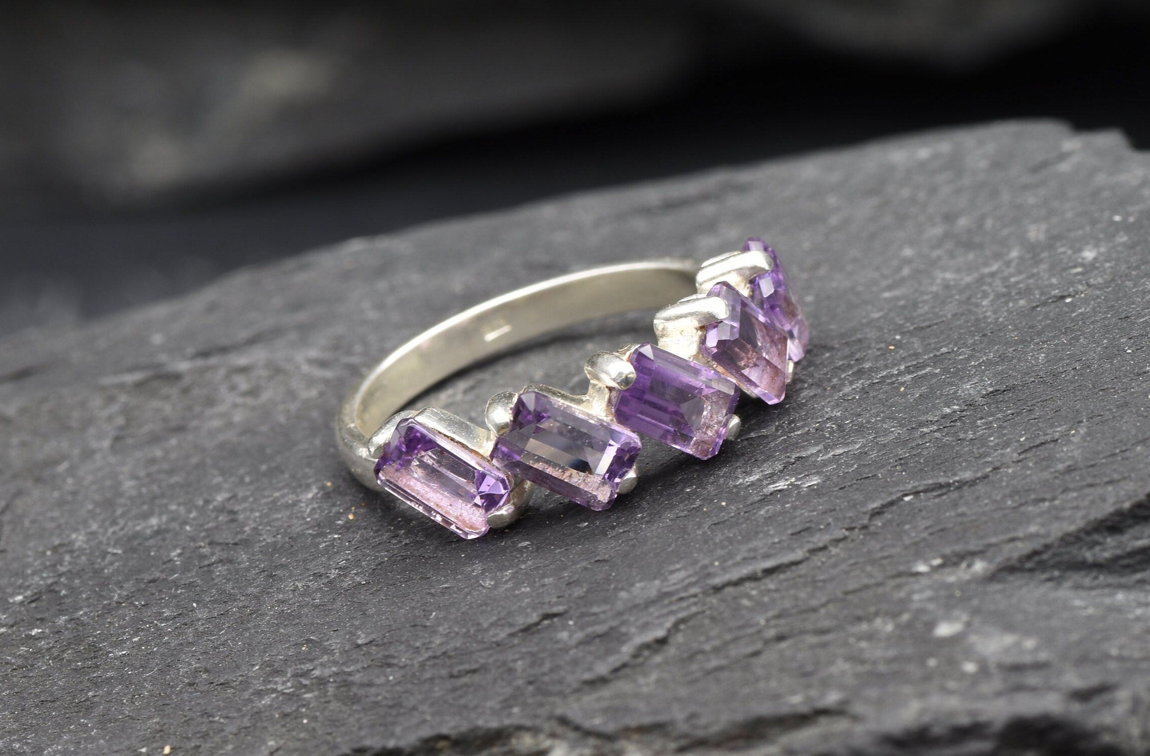 Amethyst Baguette Band, Natural Amethyst, Amethyst Ring, Emerald Cut Band, February Birthstone, Purple Vintage Ring, Solid Silver Ring