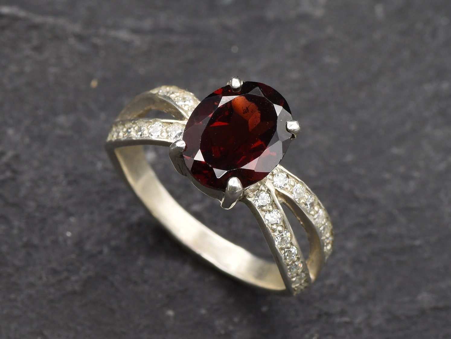 Garnet Ring, Natural Garnet, Antique Ring, January Birthstone, 3 Carat Ring, Red Promise Ring, Vintage Ring, Solitaire Ring, 925 Silver Ring