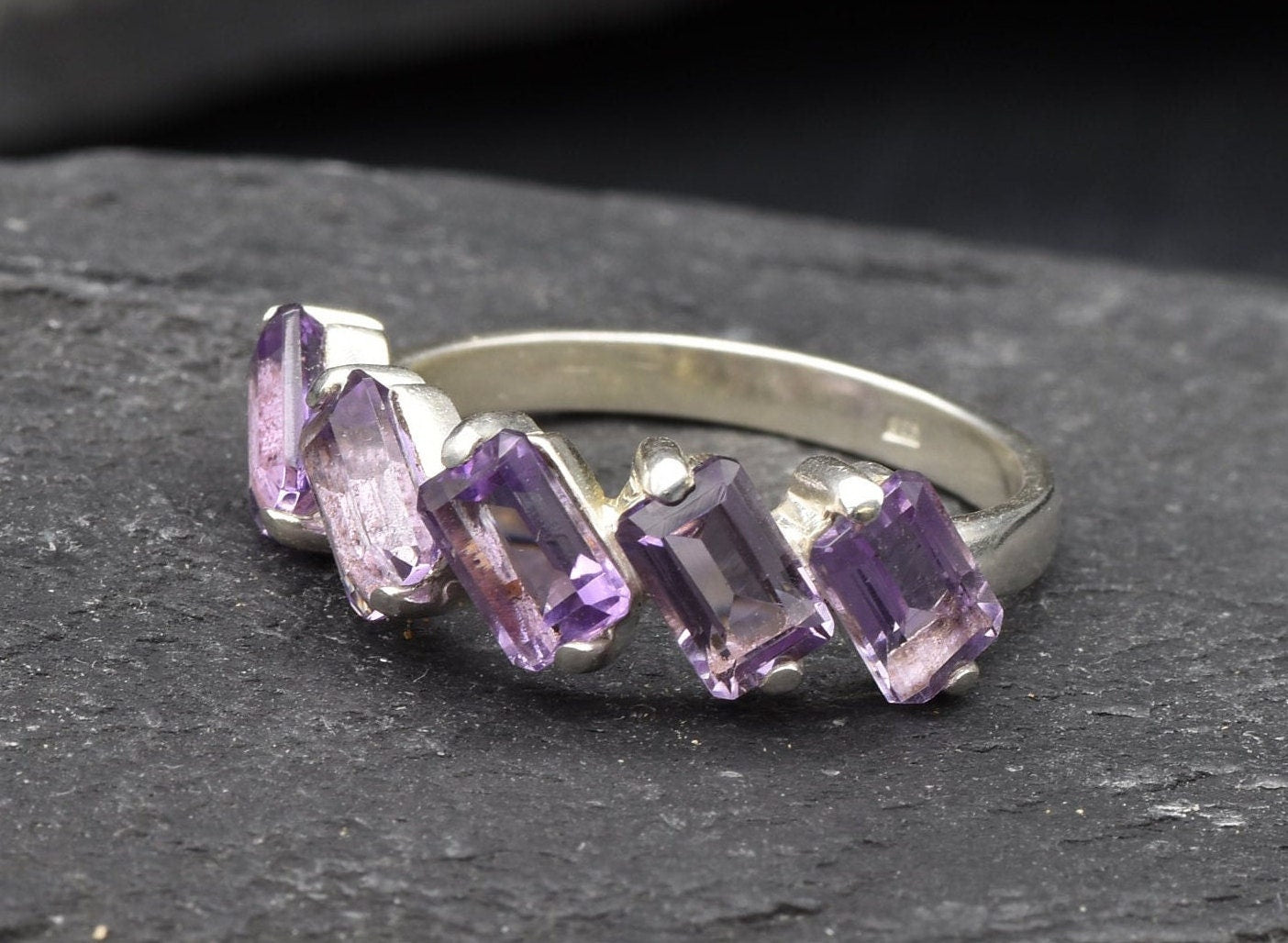 Amethyst Baguette Band, Natural Amethyst, Amethyst Ring, Emerald Cut Band, February Birthstone, Purple Vintage Ring, Solid Silver Ring
