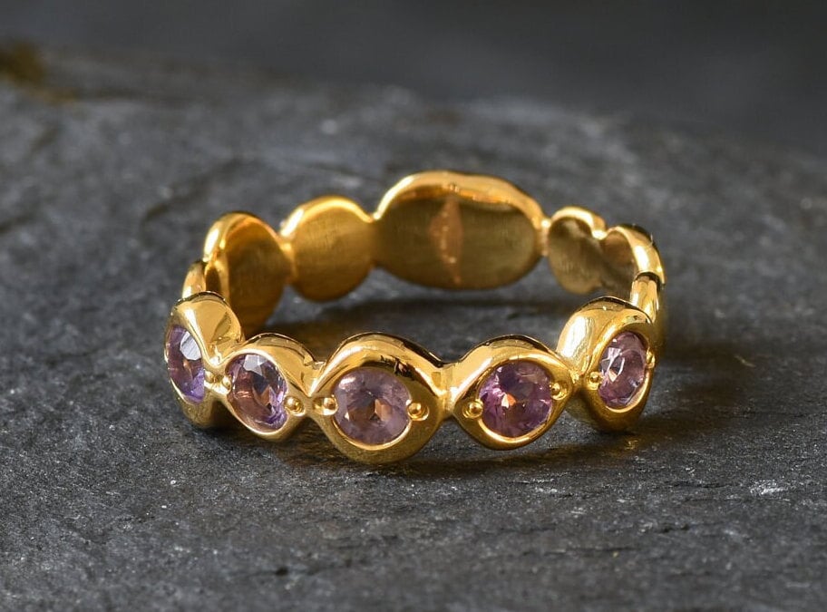 Gold Amethyst Ring, Natural Amethyst, February Birthstone, Gold Bubble Band, Gold Vintage Ring, Boho Ring, Gold Plated Ring, Vermeil Ring
