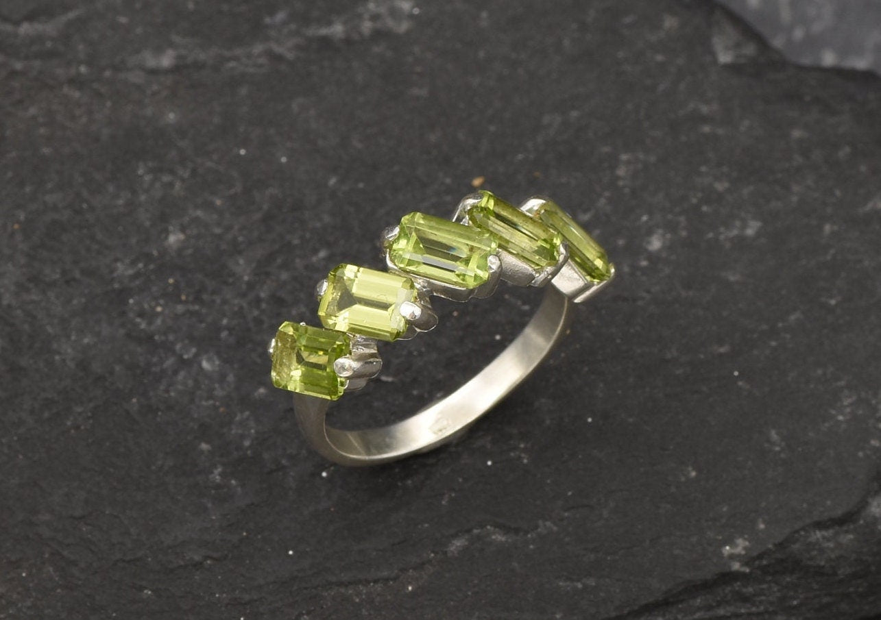 Peridot Ring, Natural Peridot, Emerald Cut Band, August Birthstone, Asymmetric Ring, Baguette Band, Green Ring, Unique Band, Solid Silver