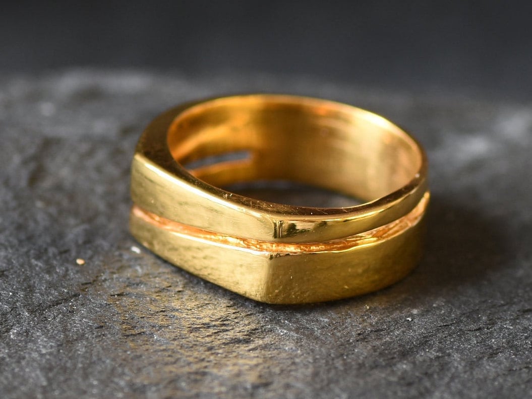 Gold Unisex Ring, Flat Top Band, Geometrical Ring, Wedding Band, Gold Plated Ring, Thick Band, Sturdy Ring, Asymmetric Ring, Gold Vermeil