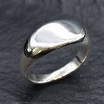 Silver Signet Ring, Signet Ring, Smooth Signet Ring, Oval Signet Ring, Unisex Ring, Minimal Ring, Silver Ring, Solid Silver Ring, 925 Silver