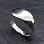 Silver Signet Ring, Signet Ring, Smooth Signet Ring, Oval Signet Ring, Unisex Ring, Minimal Ring, Silver Ring, Solid Silver Ring, 925 Silver