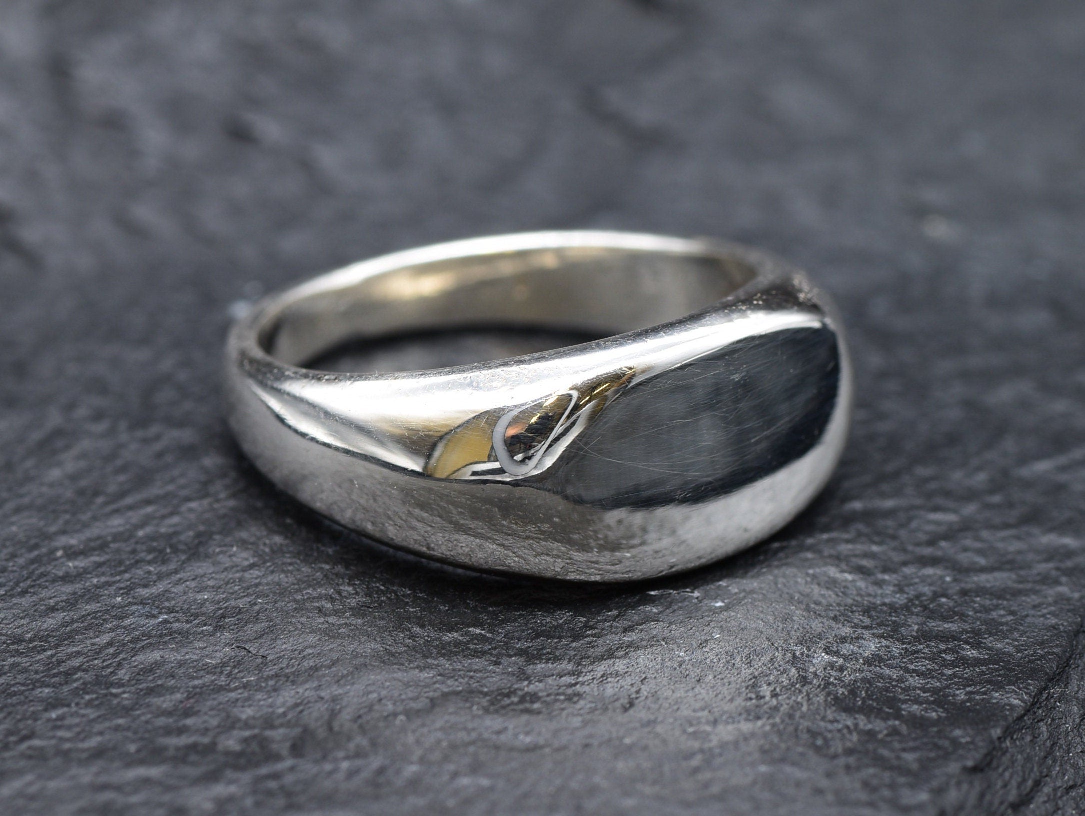 Silver Signet Ring, Signet Ring, Smooth Signet Ring, Oval Signet Ring, Unisex Ring, Minimal Ring, Silver Ring, Solid Silver Ring, 925 Silver
