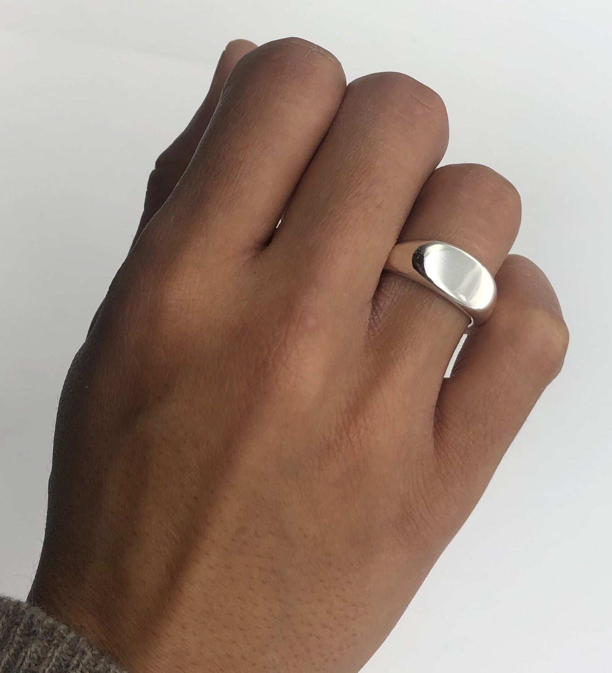 Silver Signet Ring, Signet Ring, Smooth Signet Ring, Oval Signet Ring, Unisex Ring, Minimal Ring, Silver Ring, Solid Silver Ring, 925 Silver